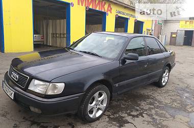 Седан Audi 100 1992 в Киеве