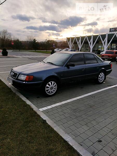 Седан Audi 100 1991 в Хмельницком