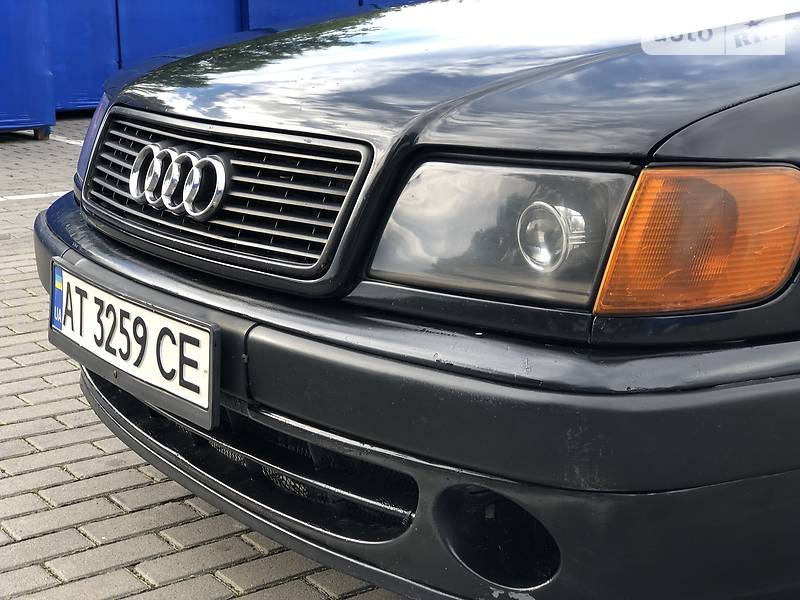 Седан Audi 100 1991 в Коломые