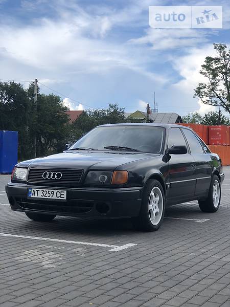 Седан Audi 100 1991 в Коломые