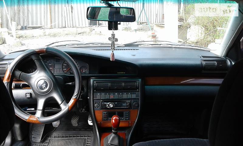 Седан Audi 100 1991 в Херсоне