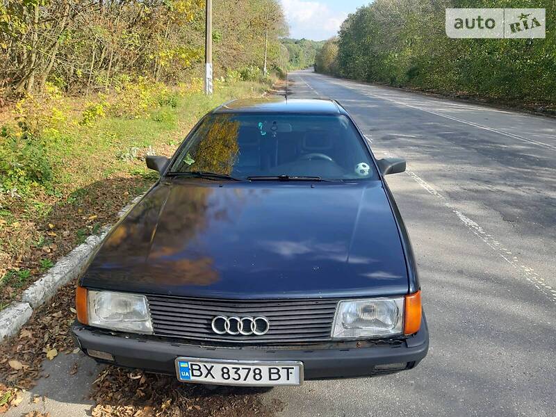 Седан Audi 100 1990 в Хмельницком