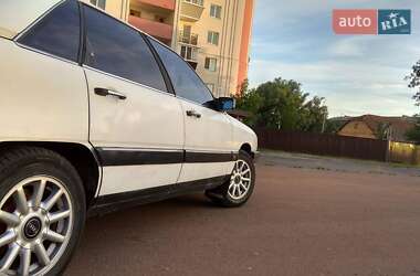 Седан Audi 100 1985 в Борисполі