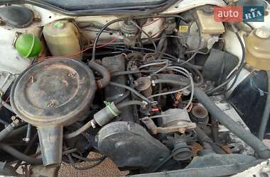 Седан Audi 100 1985 в Борисполі