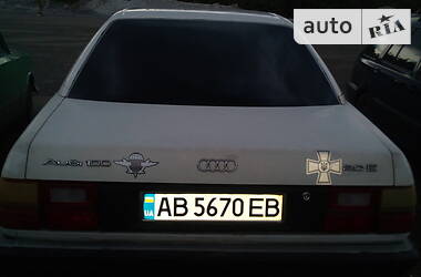 Седан Audi 100 1990 в Виннице