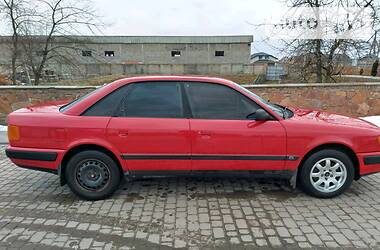 Седан Audi 100 1991 в Березному