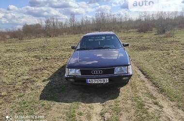Седан Audi 100 1987 в 