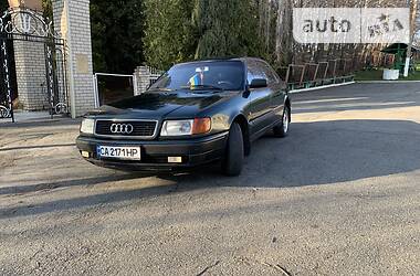 Седан Audi 100 1994 в Мелитополе