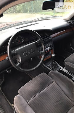 Седан Audi 100 1992 в Черновцах