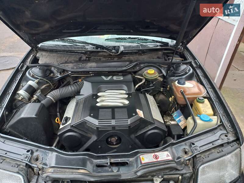 Универсал Audi 100 1994 в Марганце