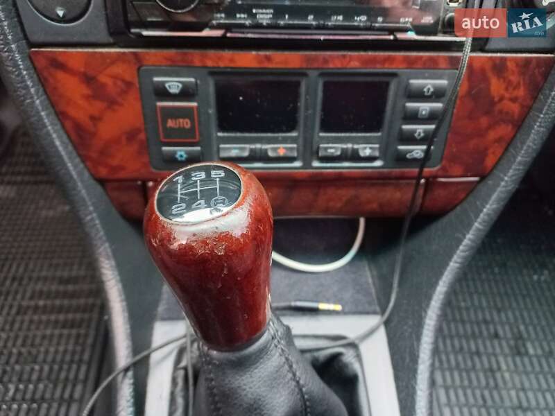 Универсал Audi 100 1994 в Марганце