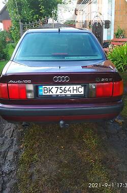 Седан Audi 100 1992 в 