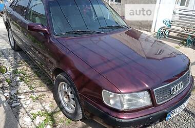 Седан Audi 100 1991 в 