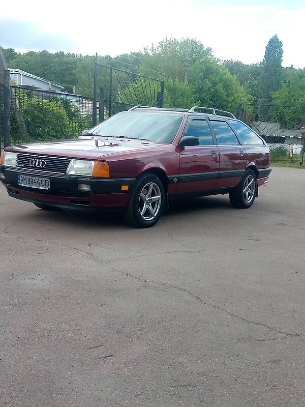 Универсал Audi 100 1990 в Житомире