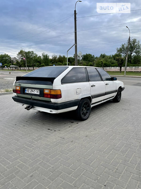 Универсал Audi 100 1989 в Смеле