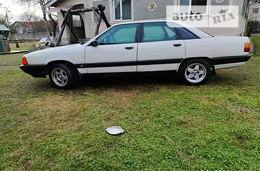 Седан Audi 100 1990 в Богородчанах