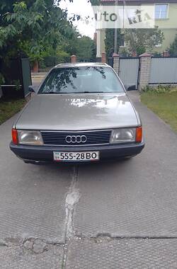 Седан Audi 100 1990 в Володимир-Волинському