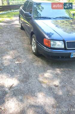 Седан Audi 100 1992 в Ровно