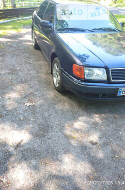 Седан Audi 100 1992 в Ровно