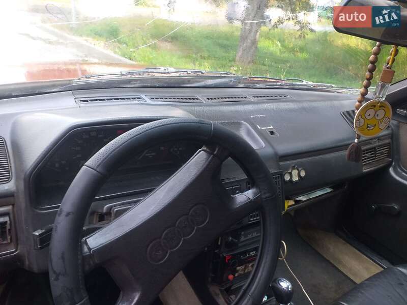 Седан Audi 100 1986 в Шостці