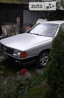 Универсал Audi 100 1989 в Львове