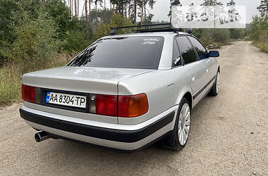 Седан Audi 100 1991 в Києві