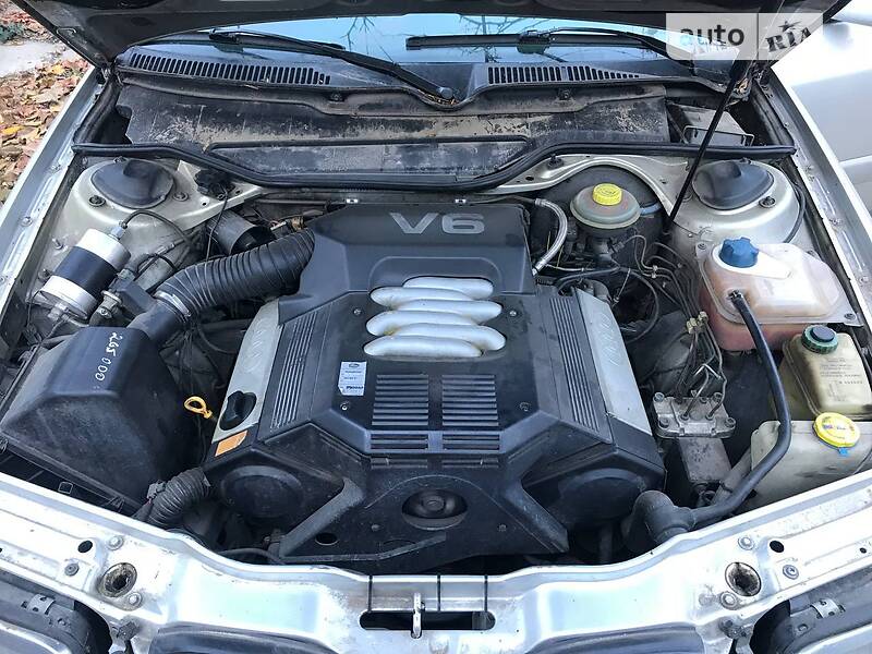 Седан Audi 100 1993 в Николаеве