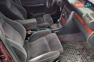 Седан Audi 100 1993 в Виннице