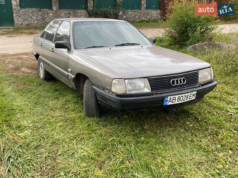 Седан Audi 100 1987 в Бершаді фото 2 Седан Audi 100 1987 в Бершаді