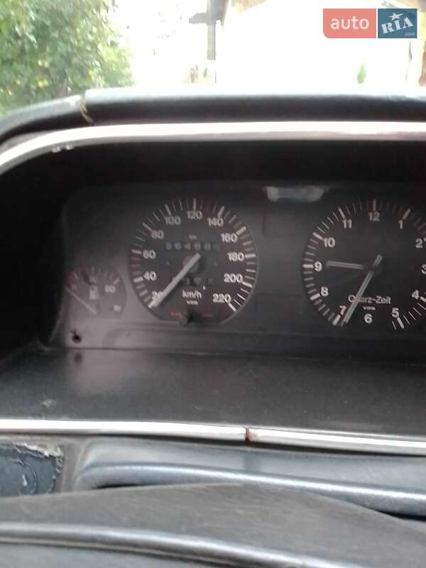Седан Audi 100 1986 в Яворові