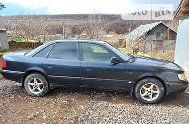 Седан Audi 100 1992 в Городенці