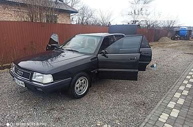 Седан Audi 100 1987 в Коломые
