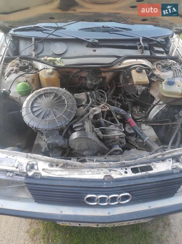Универсал Audi 100 1986 в Черновцах фото 3 Универсал Audi 100 1986 в Черновцах