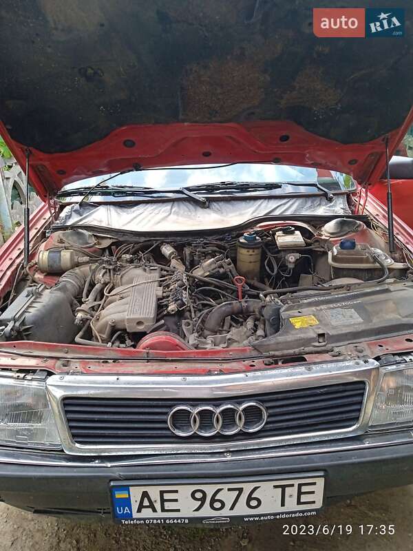 Audi 100 1988 Audi 100 1988