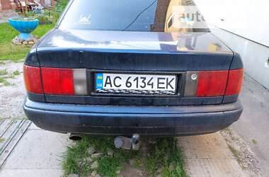 Седан Audi 100 1992 в Владимир-Волынском