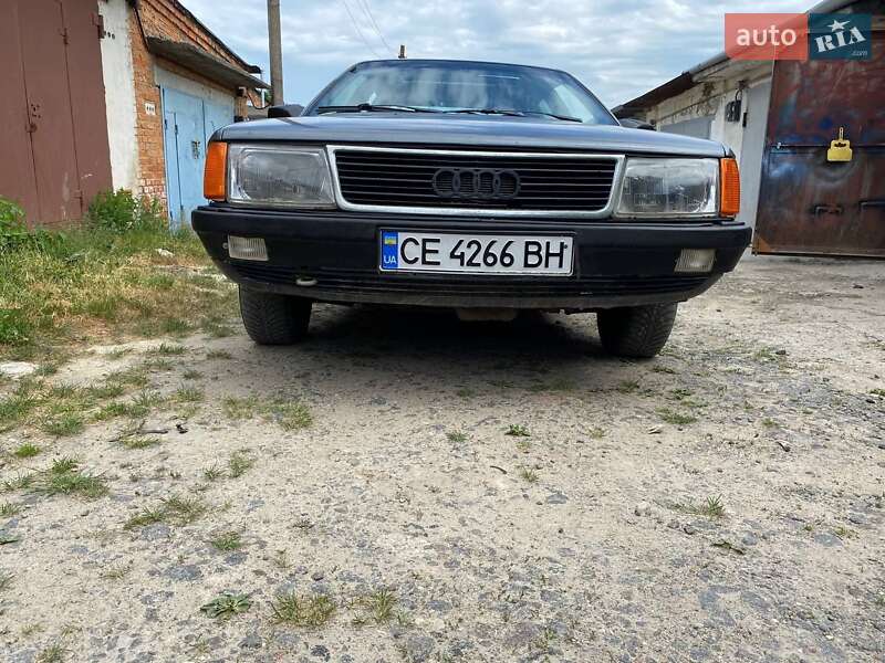 Audi 100 1990 Audi 100 1990