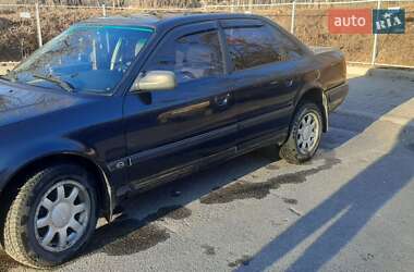 Седан Audi 100 1991 в 