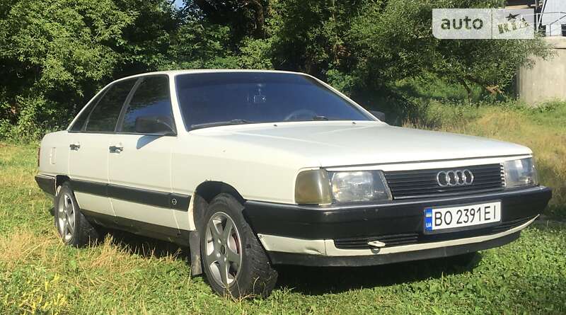 Audi 100 1985