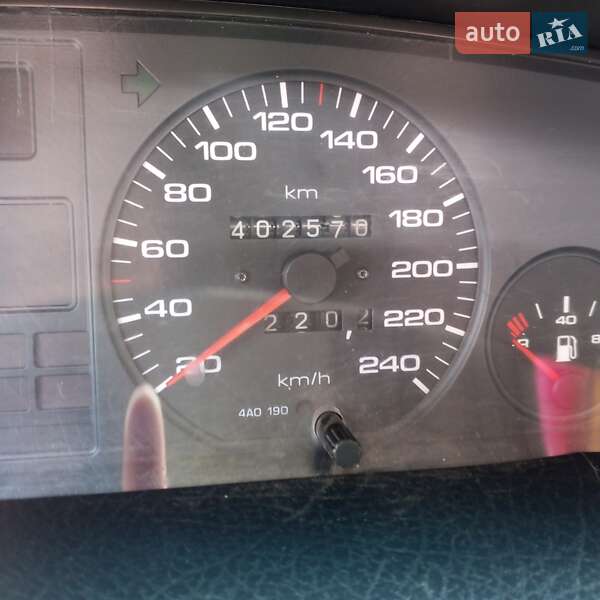 Седан Audi 100 1992 в Чернігові