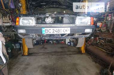 Седан Audi 100 1986 в 