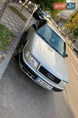 Седан Audi 100 1993 в Києві