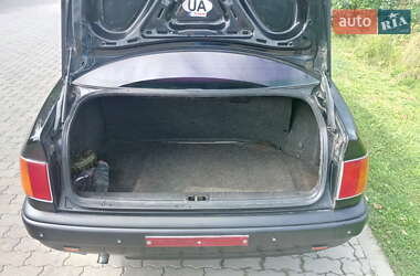 Седан Audi 100 1991 в Сваляве