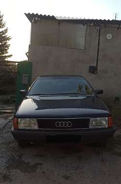 Седан Audi 100 1988 в Харкові