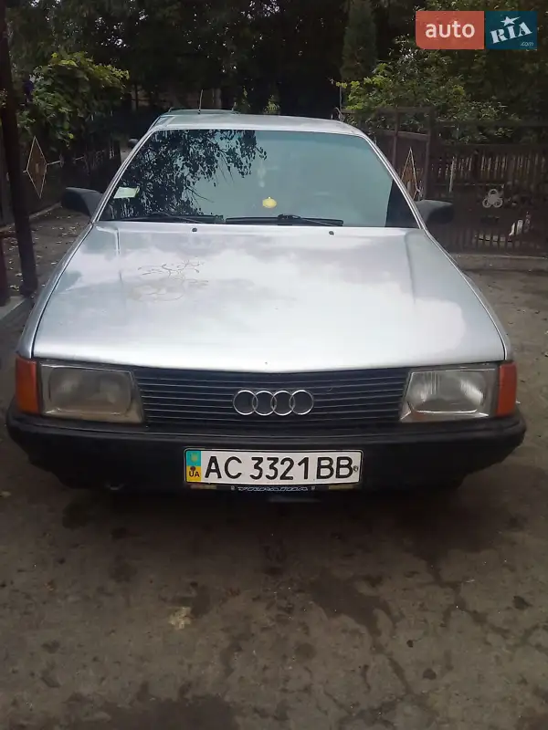 Audi 100 1987 VIN WAUZZZ44ZHN126267 фото оголошення 3 з 39