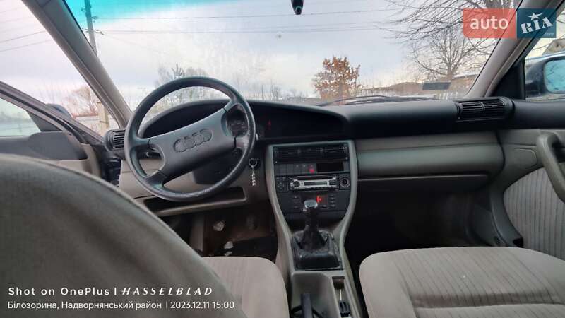 Седан Audi 100 1994 в Надвірній
