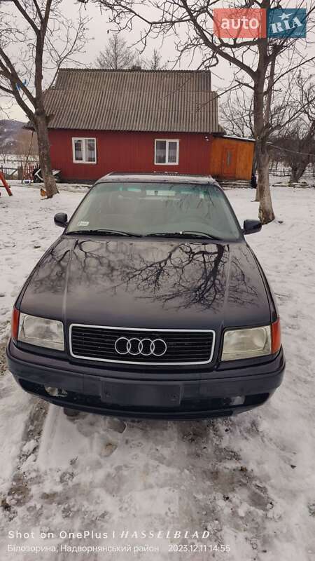 Седан Audi 100 1994 в Надвірній