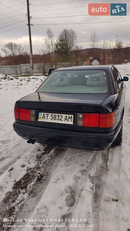 Седан Audi 100 1994 в Надвірній