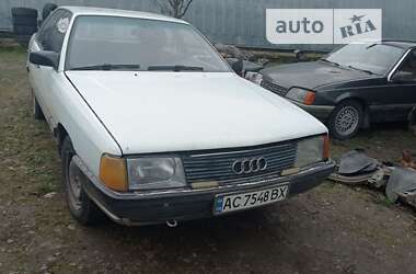 Седан Audi 100 1984 в Володимир-Волинському
