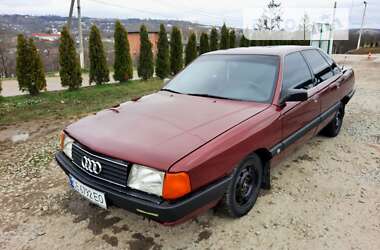 Седан Audi 100 1988 в Черновцах