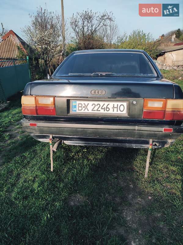 Седан Audi 100 1990 в Шепетівці